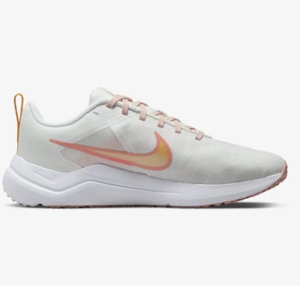 New in Box Women’s Nike Downshifter 12 Running Shoes